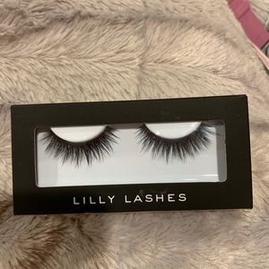 Brand new Lilly lashes